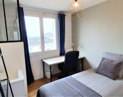 Saint-Laud Station – Room#2 with Private Shower